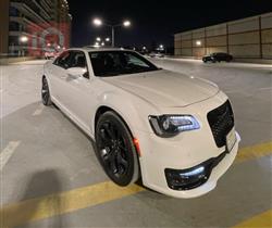 کرایسلەر 300